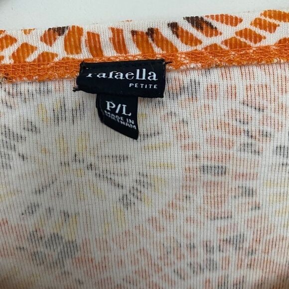 Rafaella Abstract Print Button Front Blouse | Size LP | 100% Cotton - Picture 4 of 6